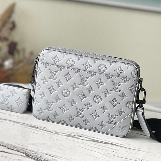 Louis Vuitton DUO MESSENGER M46104