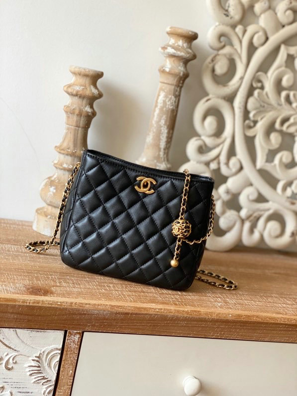 Chanel Lambskin Crossbody Bag Black AS3259