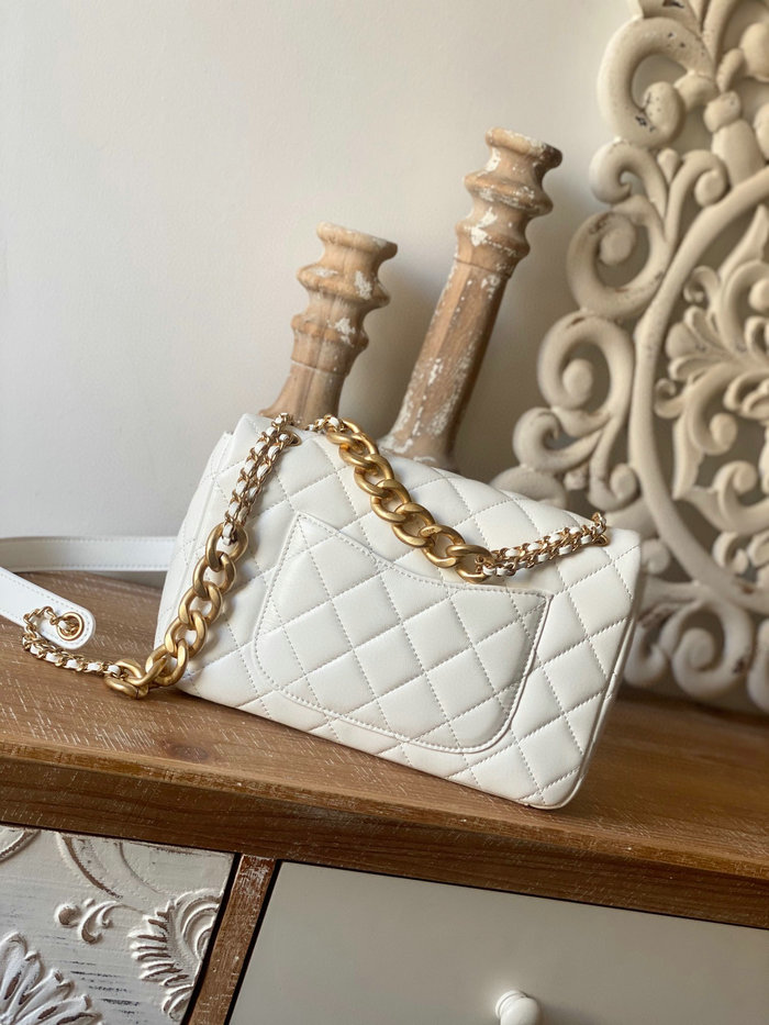 Chanel Lambskin Flap Bag White AS3110