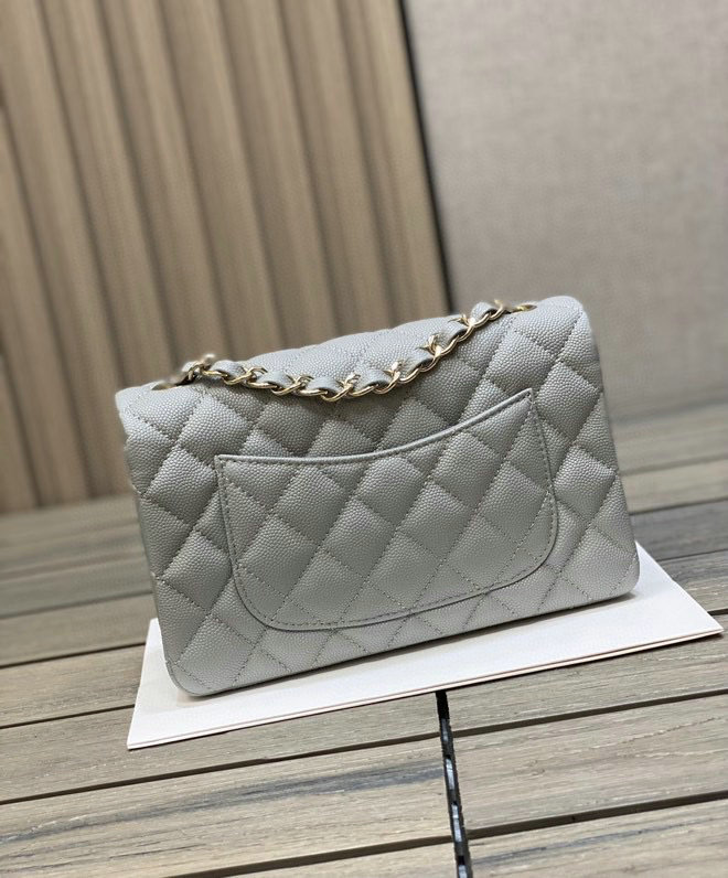 Classic Chanel Grained Calfskin Small Flap Bag Grey CF1116