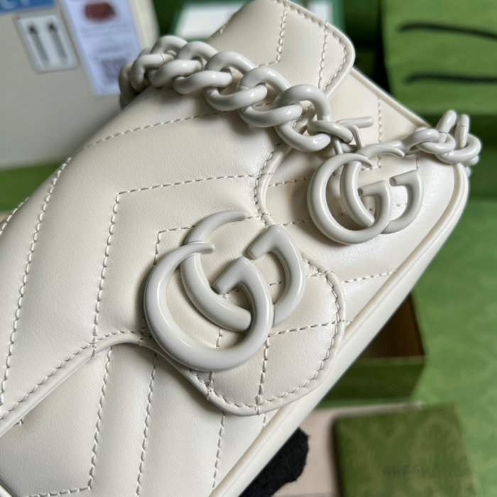 Gucci GG Marmont belt bag White 699757