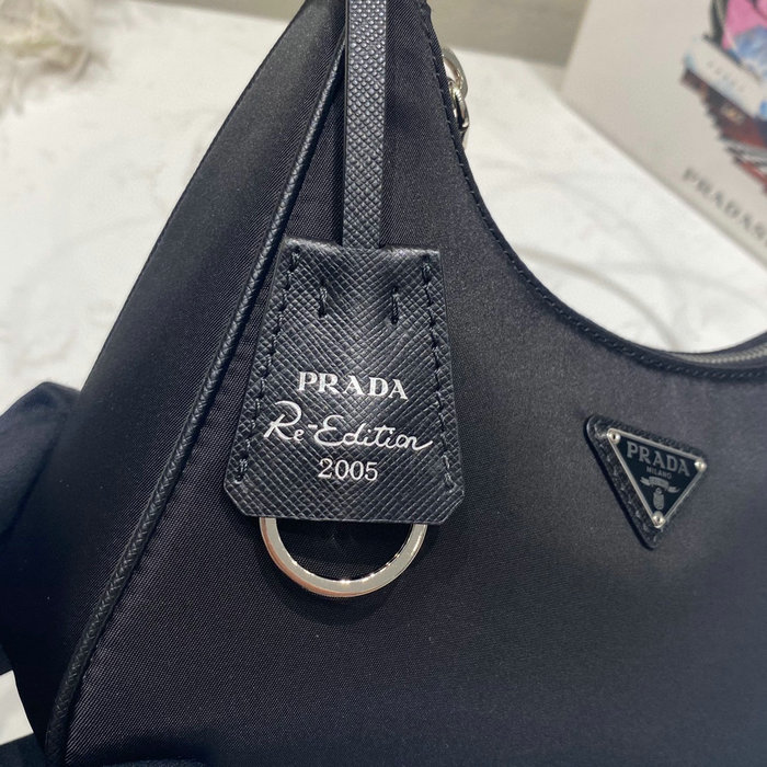 Prada Re-Edition 2005 Re-Nylon mini bag Black 1NE204