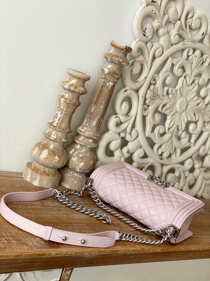 Chanel Grained Calfskin Medium Boy Handbag Pink A67086