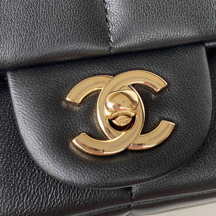 Chanel Lambskin Flap Bag Black AS3330