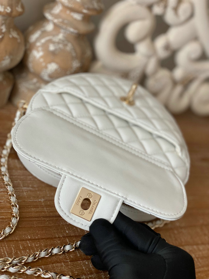 Chanel Lambskin Heart Bag White AS3191