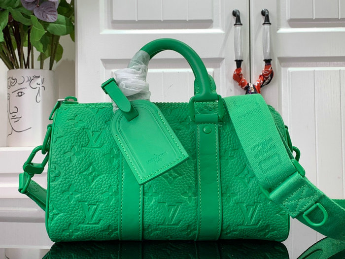 Louis Vuitton Keepall Bandouliere 25 Green M20929