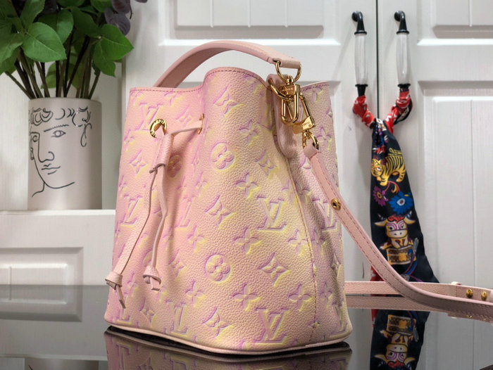 Louis Vuitton Neonoe BB Pink M46173