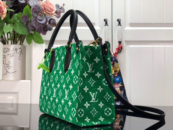 Louis Vuitton ONTHEGO PM Green M46216