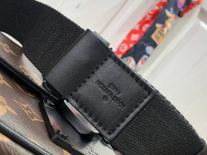 Louis Vuitton S LOCK SLING Black M46245