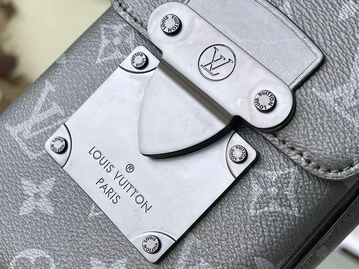 Louis Vuitton S-lock Vertical Wearable Wallet M81522