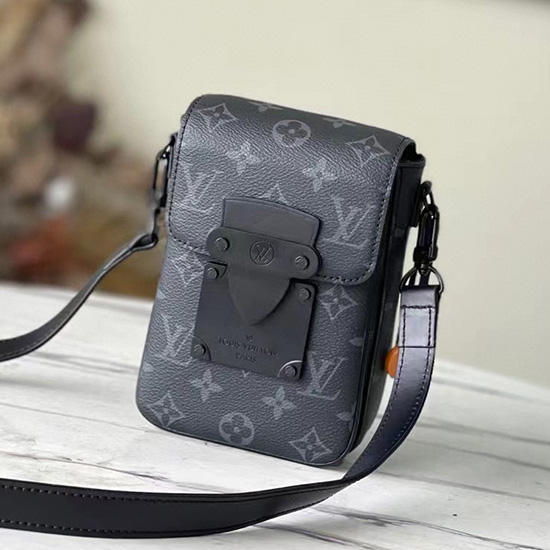 Louis Vuitton S-lock Vertical Wearable Wallet M81522