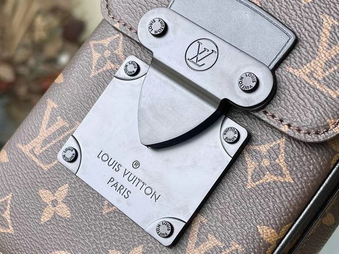 Louis Vuitton S-lock Vertical Wearable Wallet M81524