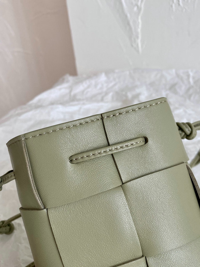 Bottega Veneta Cassette Mini Bucket Bag Green B62081