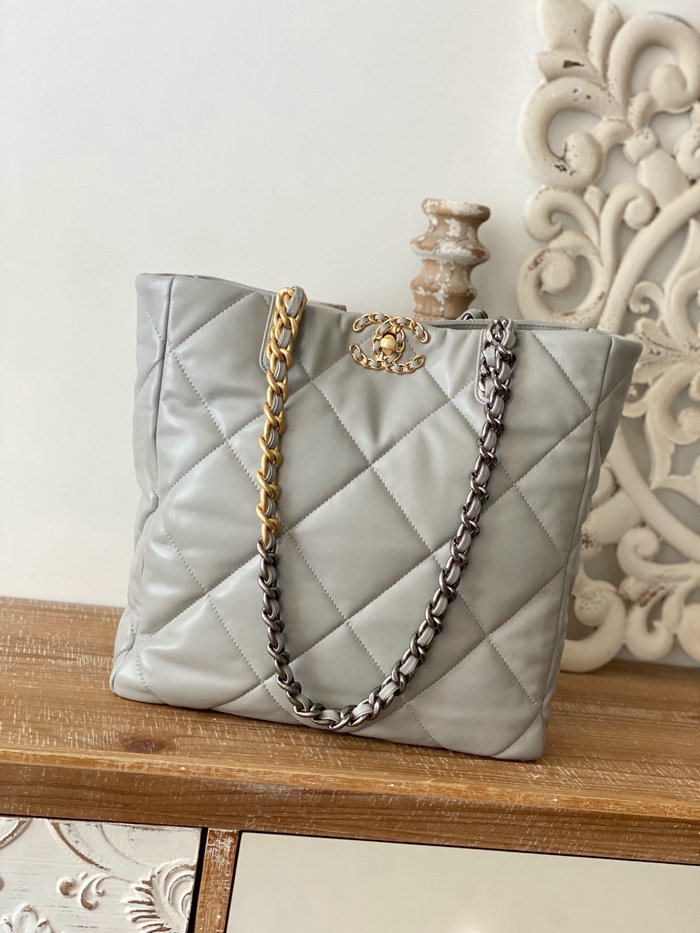 CHANEL 19 SHOPPING BAG Grey AS3519