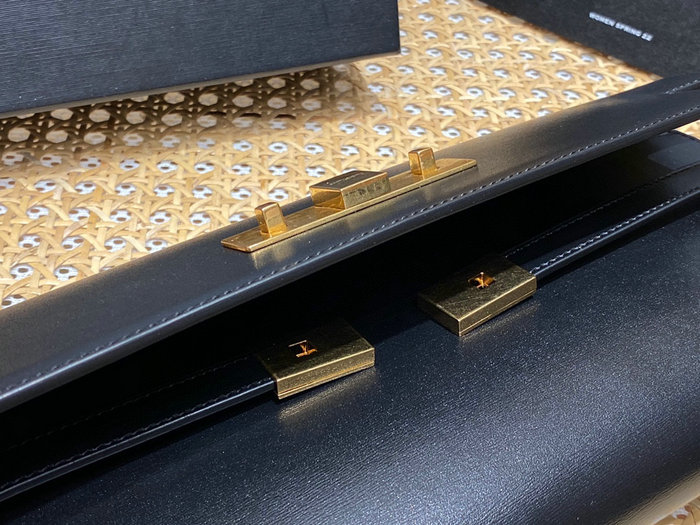 Saint Laurent Manhattan Clutch Black 695949