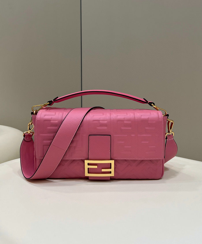 Fendi Baguette Leather Bag Pink F0192