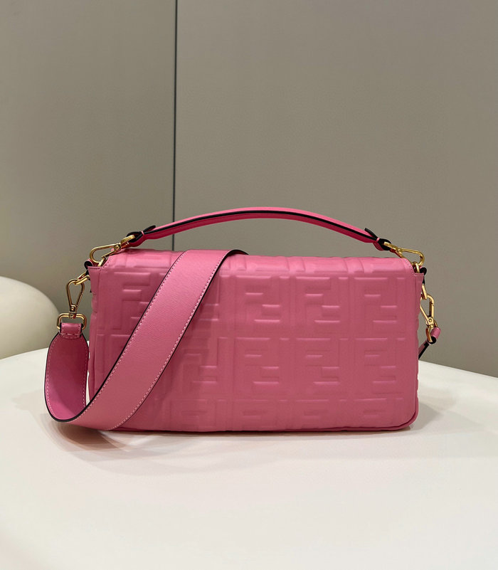 Fendi Baguette Leather Bag Pink F0192
