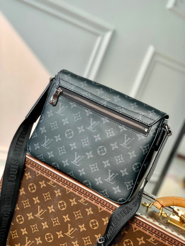 Louis Vuitton DISTRICT PM M46255