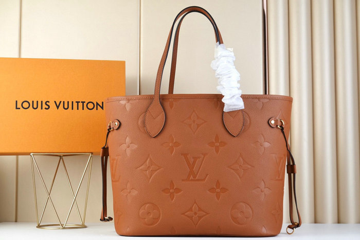 Louis Vuitton Neverfull MM Bag Brown M46135