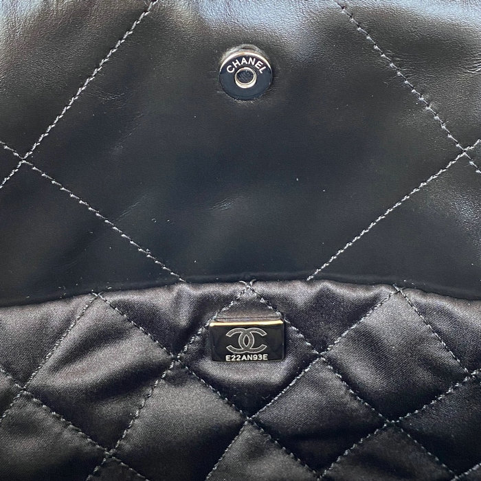 CHANEL Shiny Calfskin 22 SMALL HANDBAG Black AS3260