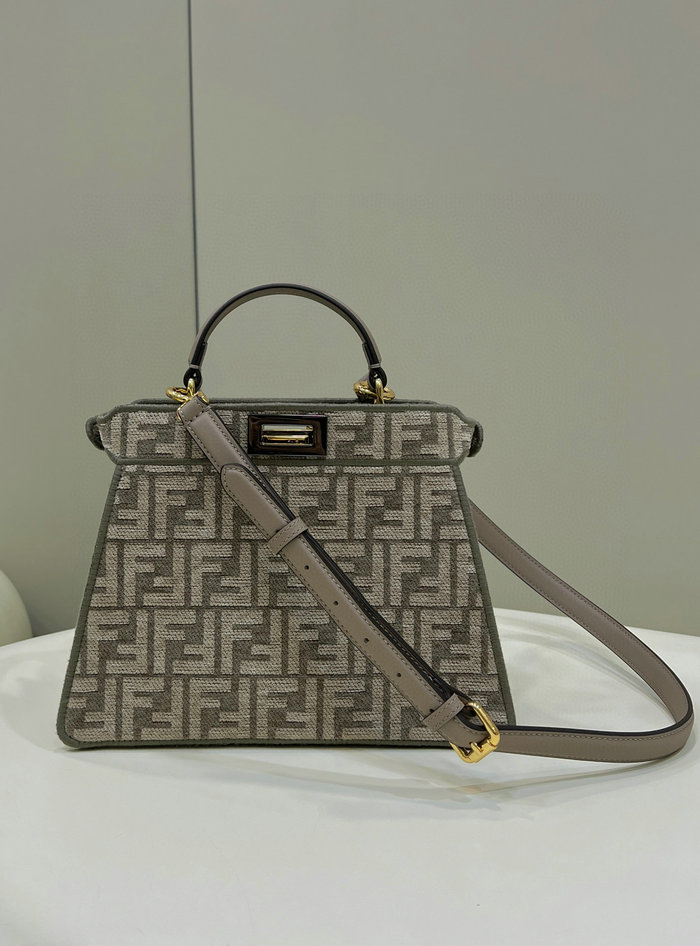 Fendi Peekaboo ISeeU Medium Bag Beige F80106