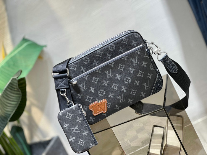 Louis Vuitton TRIO MESSENGER M46340