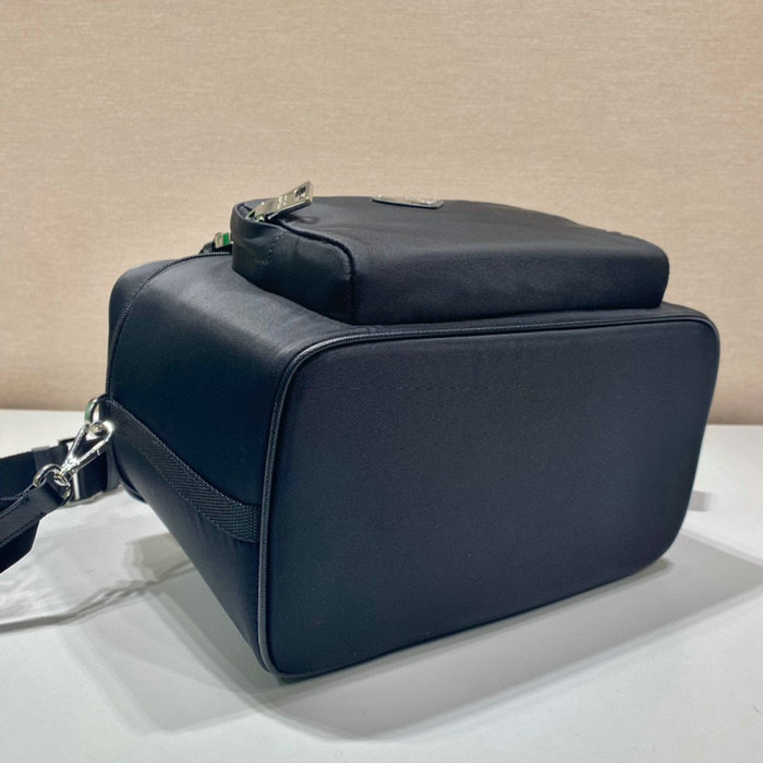 Prada Re-Nylon picnic bag 2UP012