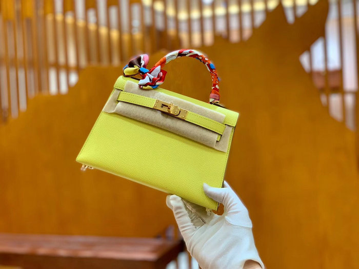 Hermes Mini Kelly II Bag Lime H82401