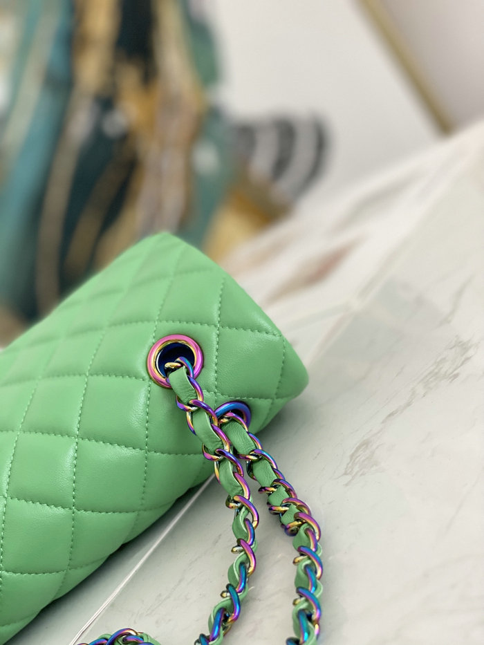 Classic Chanel Lambskin Medium Flap Bag Green CF1112