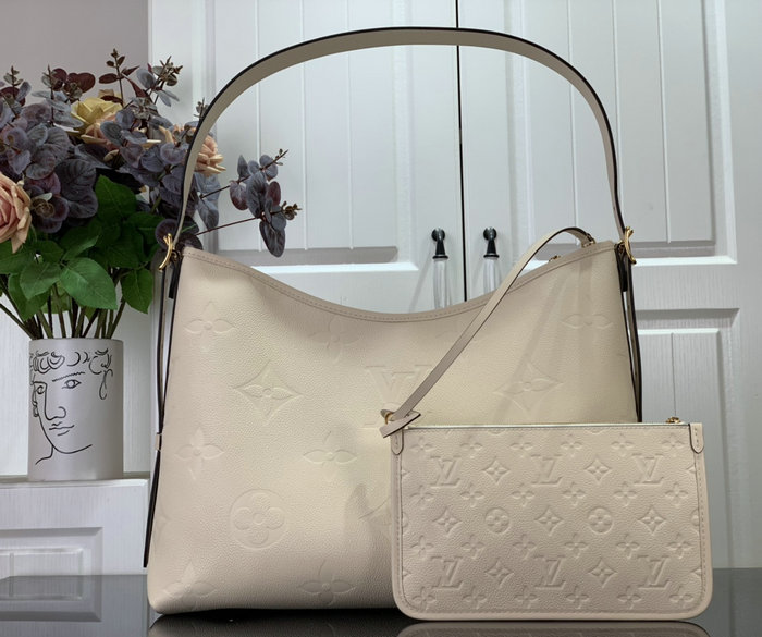 Louis Vuitton Carryall MM White M46289