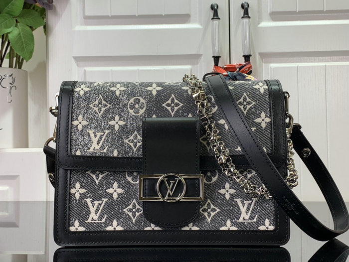 Louis Vuitton DAUPHINE MM M21458