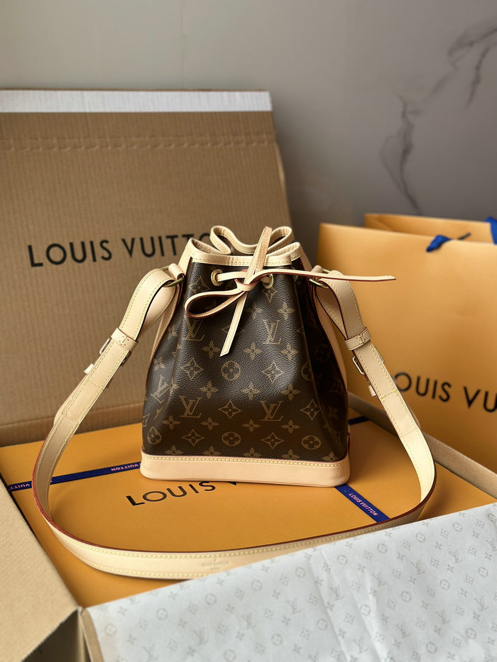 Louis Vuitton Monogram Canvas Noe BB M40817