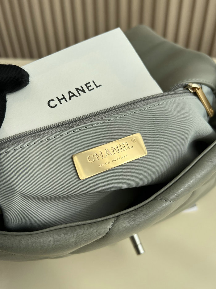 Chanel 19 Lambskin Flap Handbag Green AS1160