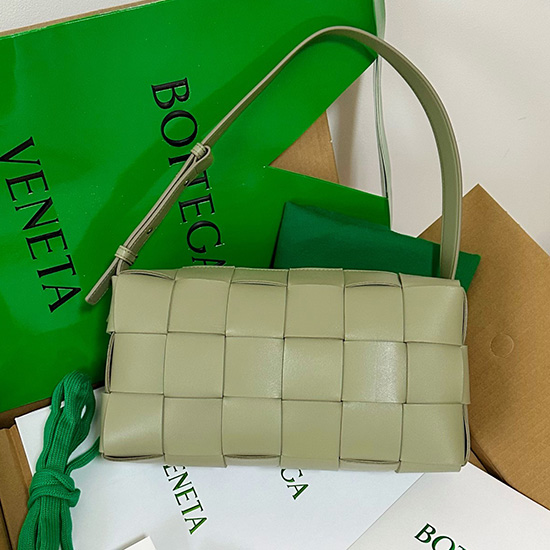 Bottega Veneta Brick Cassette Green B709360