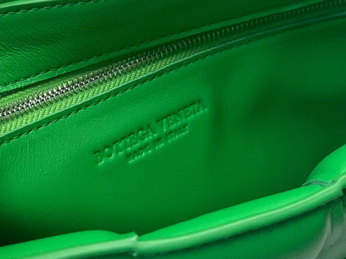 Bottega Veneta Padded Cassette Bag Green B591974