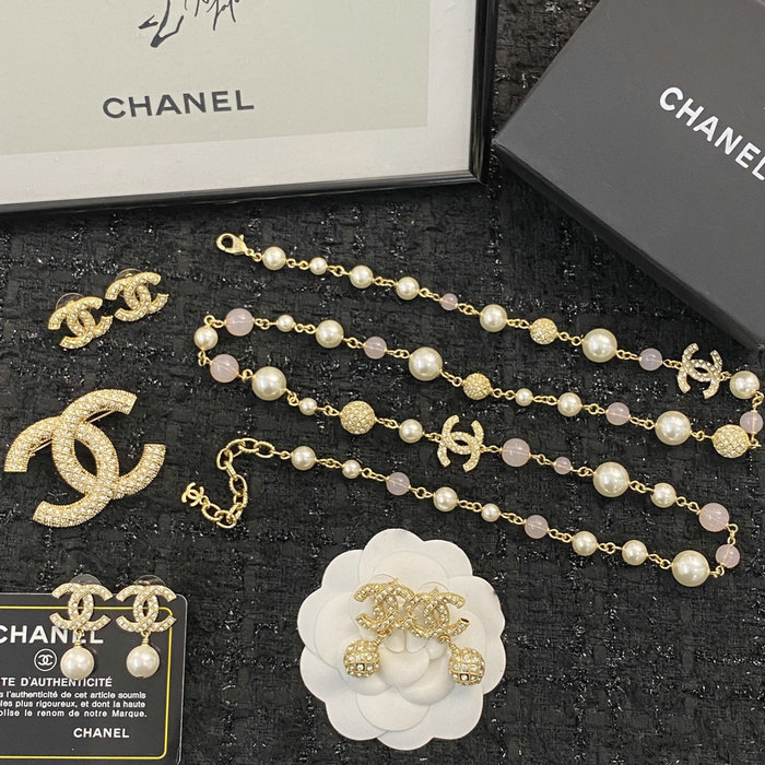 Chanel Necklace CN001