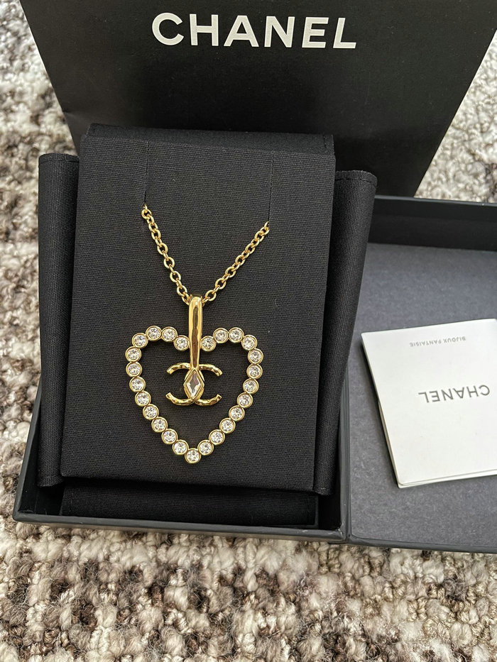 Chanel Necklace CN015