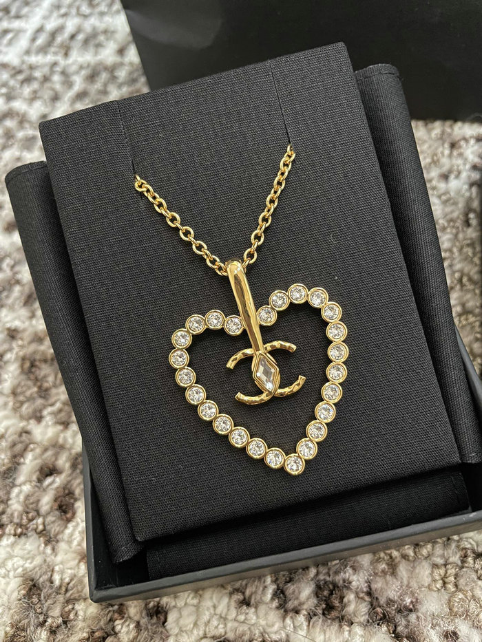 Chanel Necklace CN015