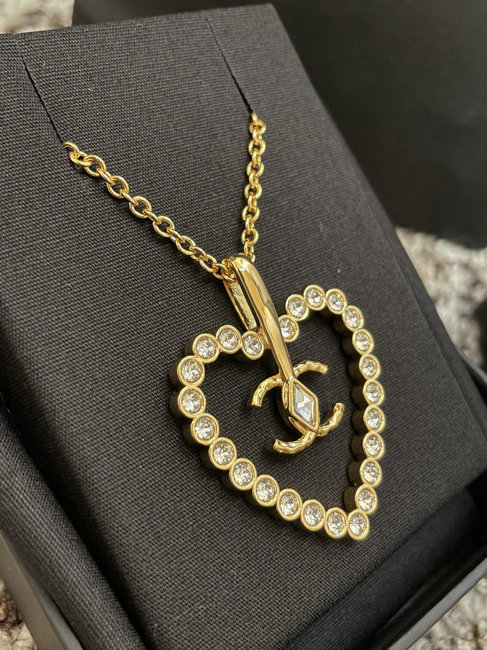 Chanel Necklace CN015