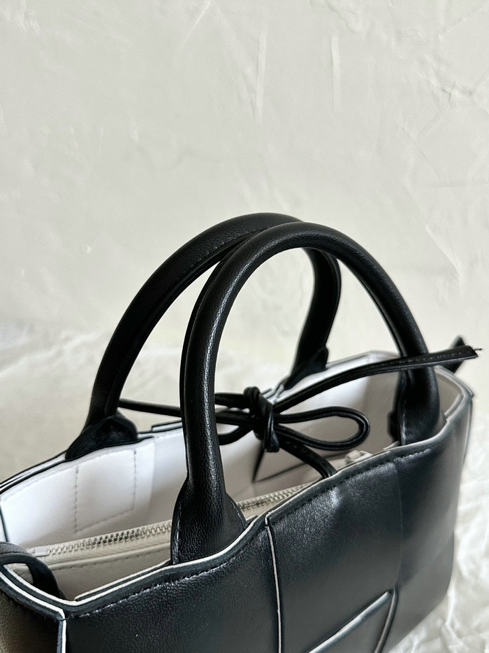 Bottega Veneta Candy Arco Tote Bag Black B729029