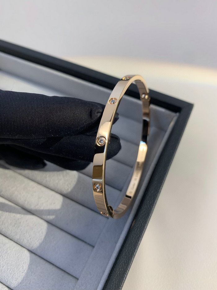 Cartier Bracelet CB04