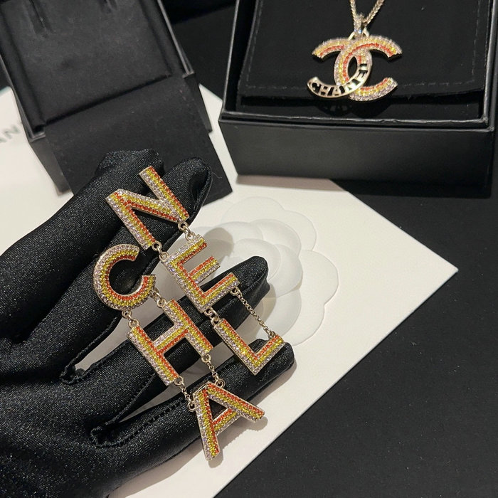 Chanel Earrings CE02