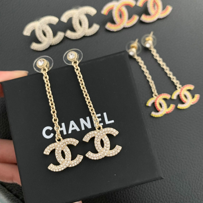 Chanel Earrings CE04