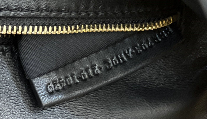 Fendi Baguette Chain Midi Bag Black F8533