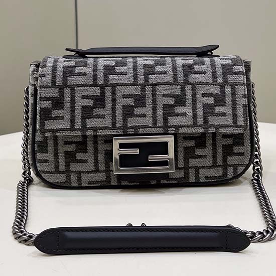 Fendi Baguette Chain Midi tapestry fabric bag Black F8533