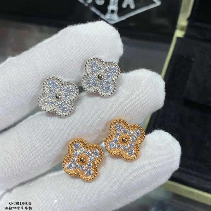 VAC Earrings VE02