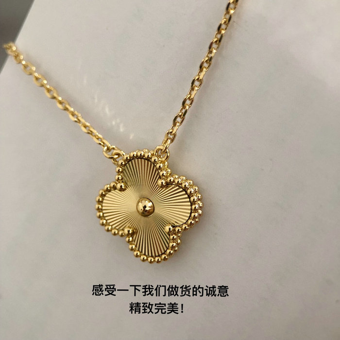 VAC Necklace VN05