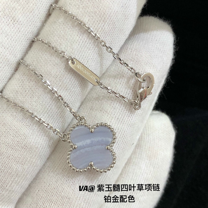 VAC Necklace VN06