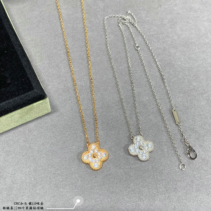 VAC Necklace VN08