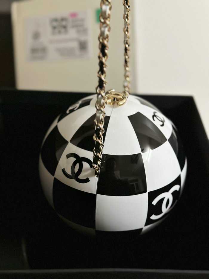 Chanel Sphere Minaudiere AS3716